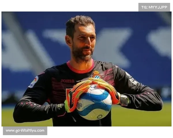 西甲西班牙人迭戈洛佩斯神勇扑救